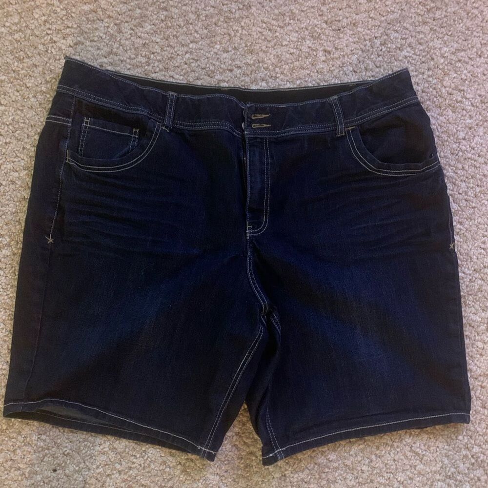 Lane Bryant Denim Bermuda Shorts Womens Size 26 Plus Size